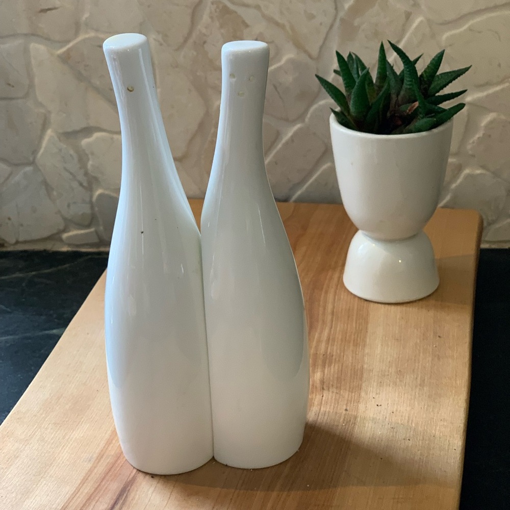 DENBY | “Jewel” Line Salt & Pepper